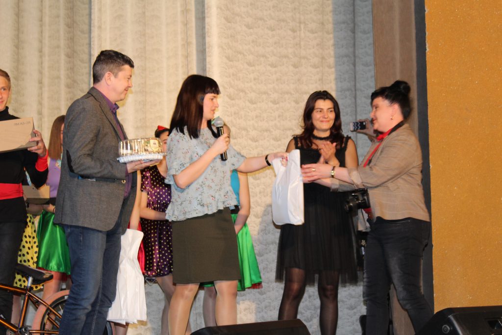 Гран-при фестиваля «Молодёжная весна» завоевала вторая школа!