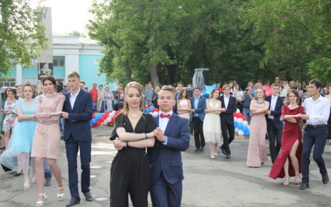 Коркинский бал выпускников пройдёт на площади имени Ленина