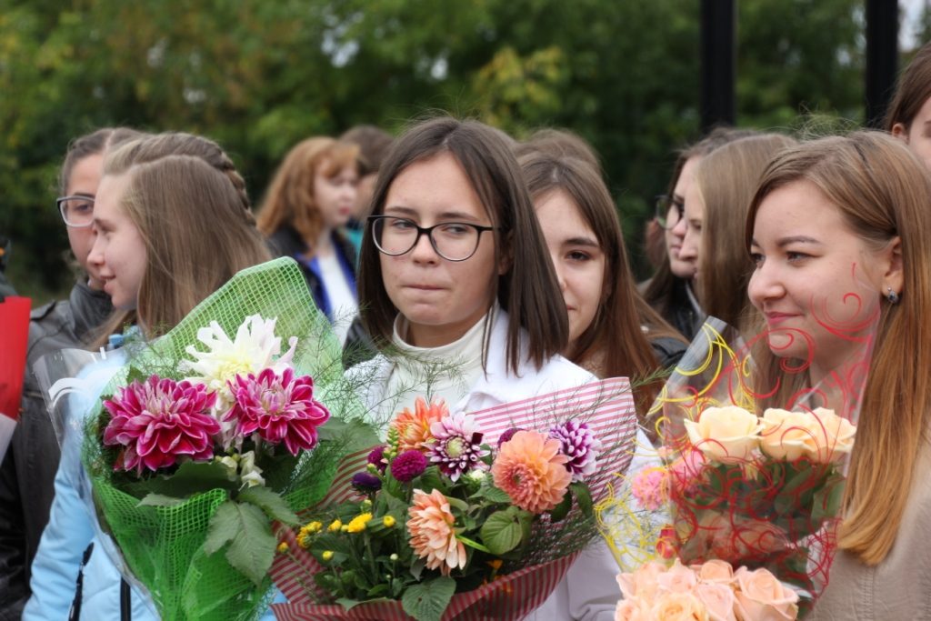 Коркинских школьников поздравили с Днём знаний