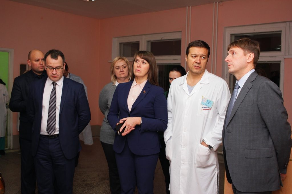 В Коркинский район приезжал новый министр здравоохранения Юрий Семёнов