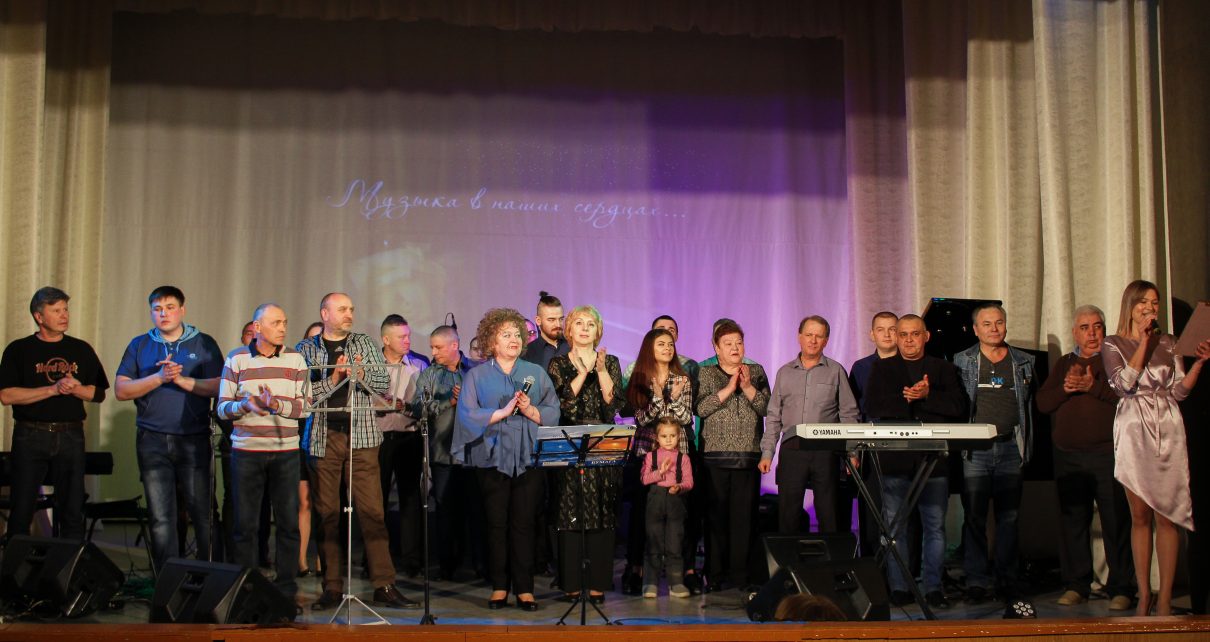 Коркинцы почтили память своих музыкантов концертом
