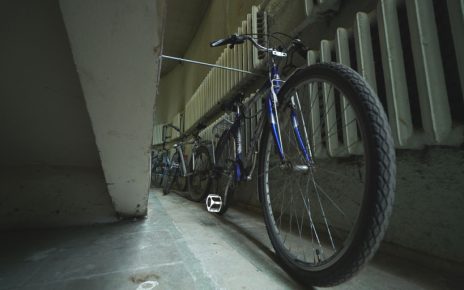 Коркинские полицейские задержали мужчину, укравшего велосипед