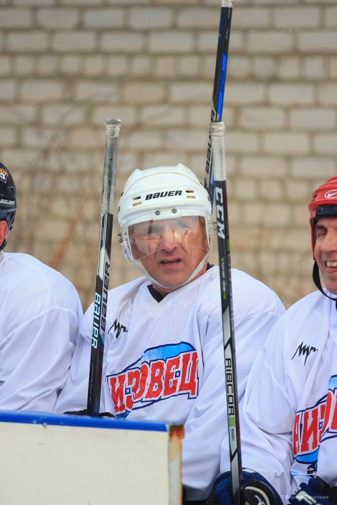 Двадцать девятый мемориал памяти известного хоккеиста, тренера и арбитра Леопольда Александровича Галкина