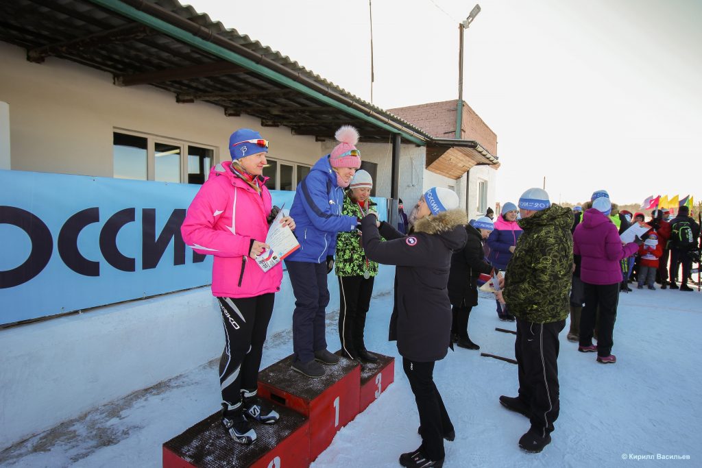 Более 200 человек вышли на «Лыжню России» в Коркинском районе