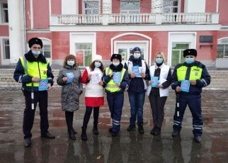 В Коркинском районе сотрудники ГИБДД проводят акцию «Осенние каникулы» В Коркинском районе сотрудники ГИБДД проводят акцию «Осенние каникулы»