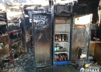 В торговом павильоне в Коркино не выдержала проводка и произошёл пожар
