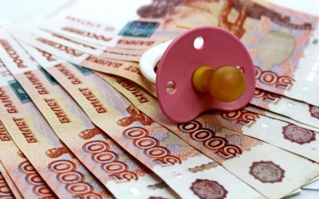 Коркинец выплатил 136 тысяч рублей долга по алиментам