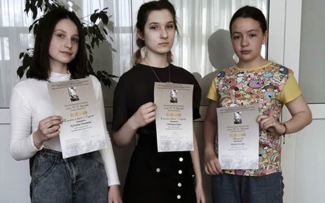 Коркинские художницы завоевали три приза на областном конкурсе