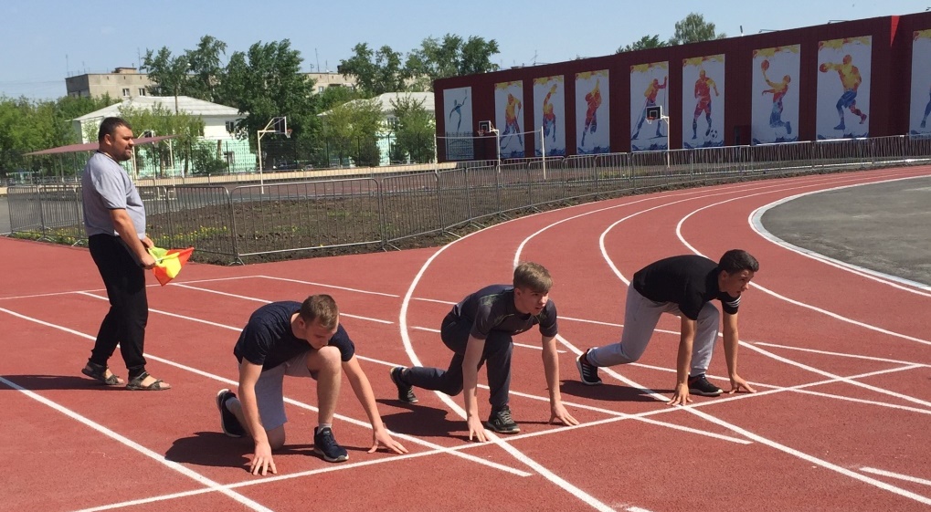 Коркинские десятиклассники на практике узнали о службе в армии