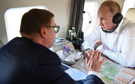 Владимир Путин провел встречу с губернатором Челябинской области Алексеем Текслером