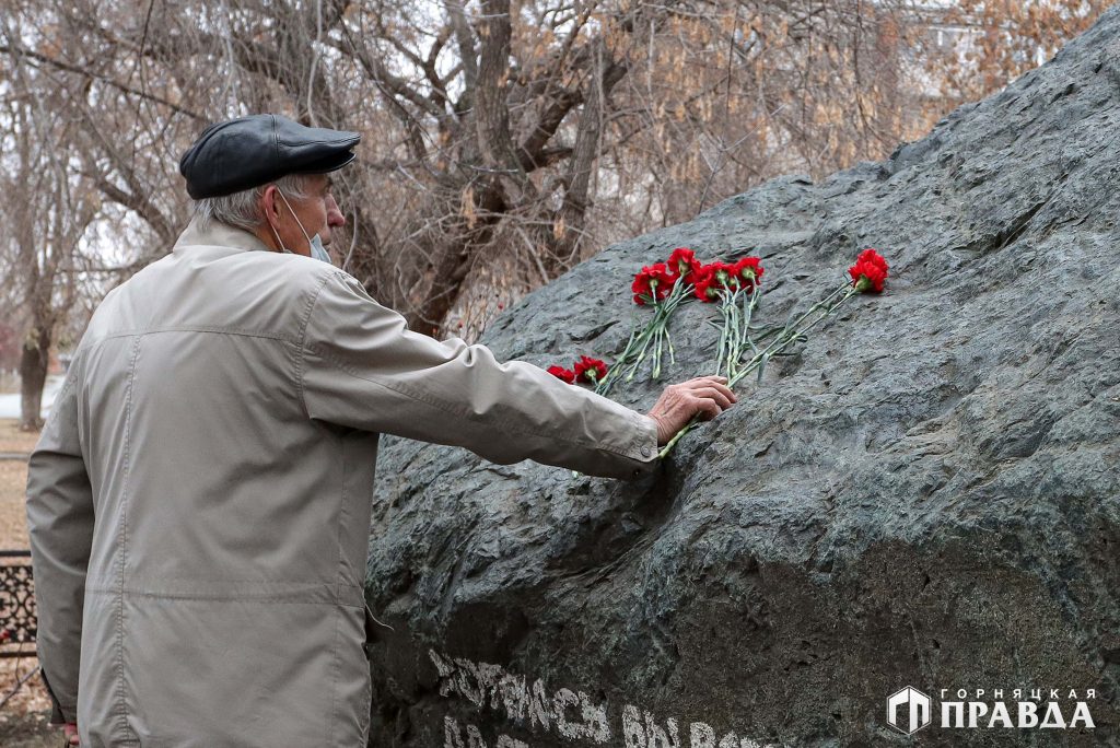 Коркинцы почтили память жертв политических репрессий