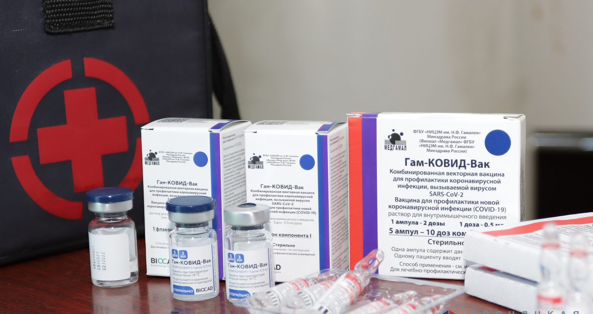 Более ста коркинцев прошли вакцинацию от ковида в ДК «Горняк»