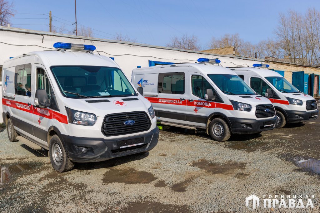 Станция скорой помощи Коркино получила три современных реанимобиля