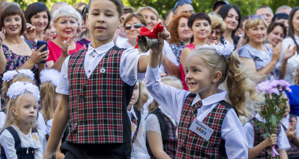 В Коркинском районе День знаний прошёл для 7,5 тысячи учеников