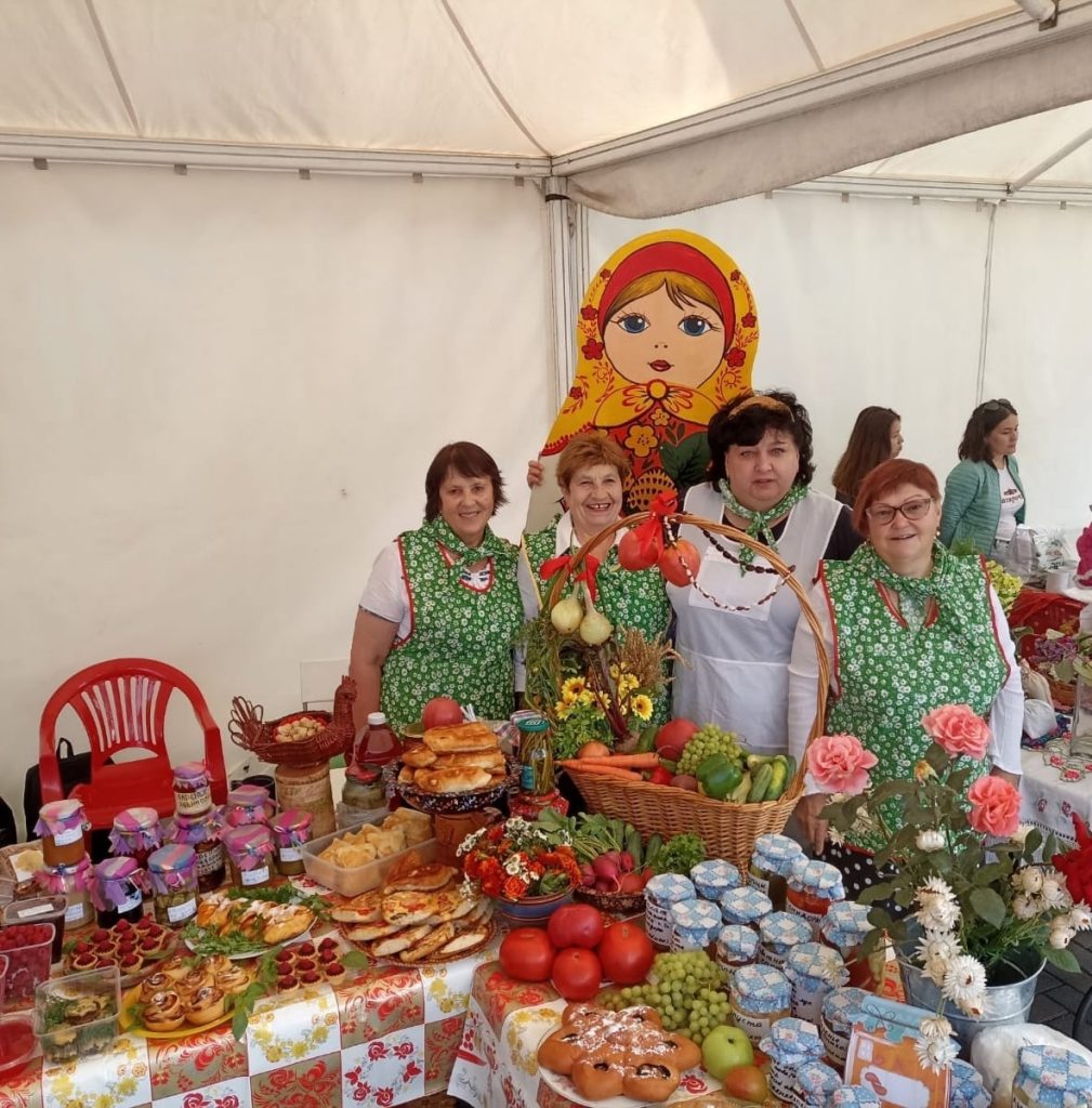 У центра славянских культур «Дубрава» из Коркино самые вкусные соленья в Челябинской области