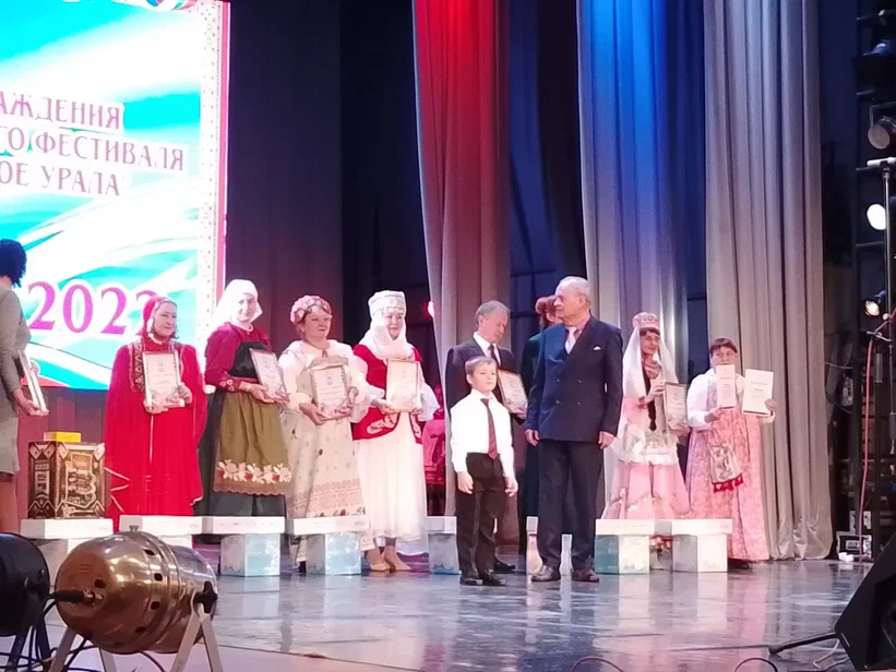 Игорь Халеев из Коркино победил на фестивале «Соцветие  дружное Урала»!