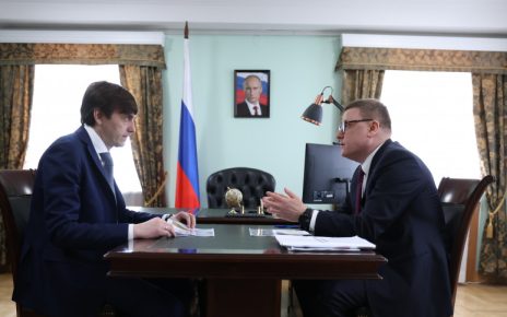 Министр просвещения РФ и губернатор Челябинской области обсудили развитие среднего профессионального образования на Южном Урале