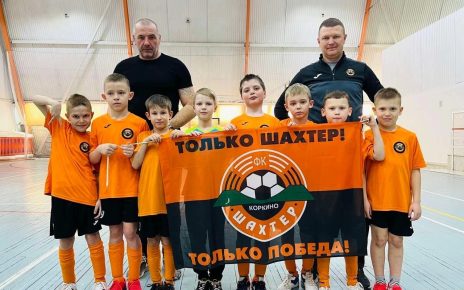 Юные коркинские футболисты стали третьими в Южноуральске