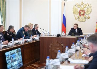 Губернатор провёл провел заседание региональной комиссии по ЧС
