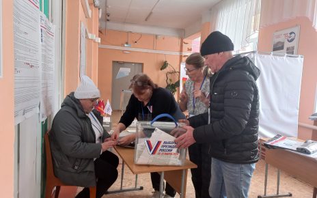 Розинцы активно голосуют на выборах президента России, в том числе на дому