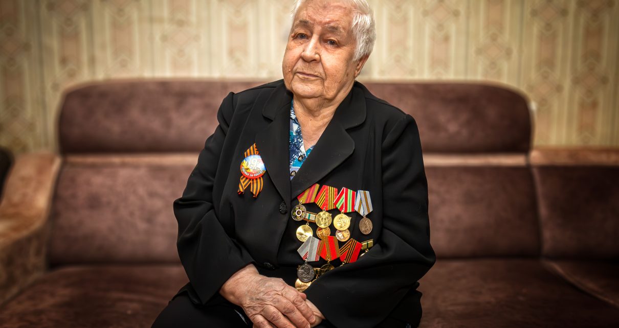 Жительница блокадного Ленинграда Гертруда Кутепова, проживающая в Коркино, вспоминает, как их с мамой и бабушкой эвакуировали в Кировскую область, рядом с городом Вятка, когда брат и сёстры уже погибли.