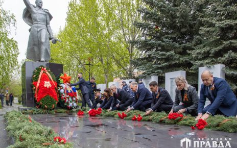  Сегодня коркинцы вместе со всей страной празднуют 79-ю годовщину Победы советского народа в Великой Отечественной войне
