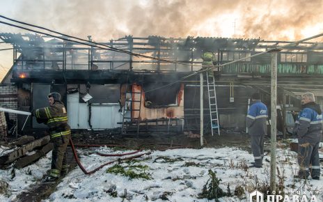 Пострадавшая на пожаре девочка находится в ожоговом центре Челябинска