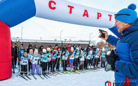 Рождественская гонка в Коркино собрала более двухсот участников!