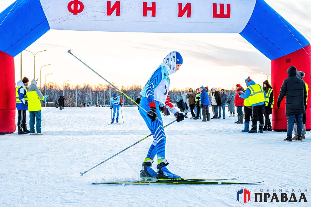 Рождественская гонка в Коркино собрала более двухсот участников!