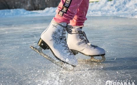 Завтра для коркинцев и гостей города открываются лыжная база, катки и бассейн