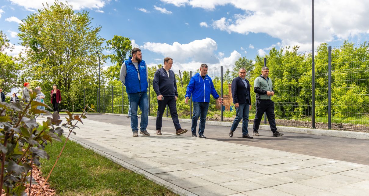 Вчера в Коркинском округе работал первый заместитель председателя Законодательного Собрания Челябинской области Денис Моисеев