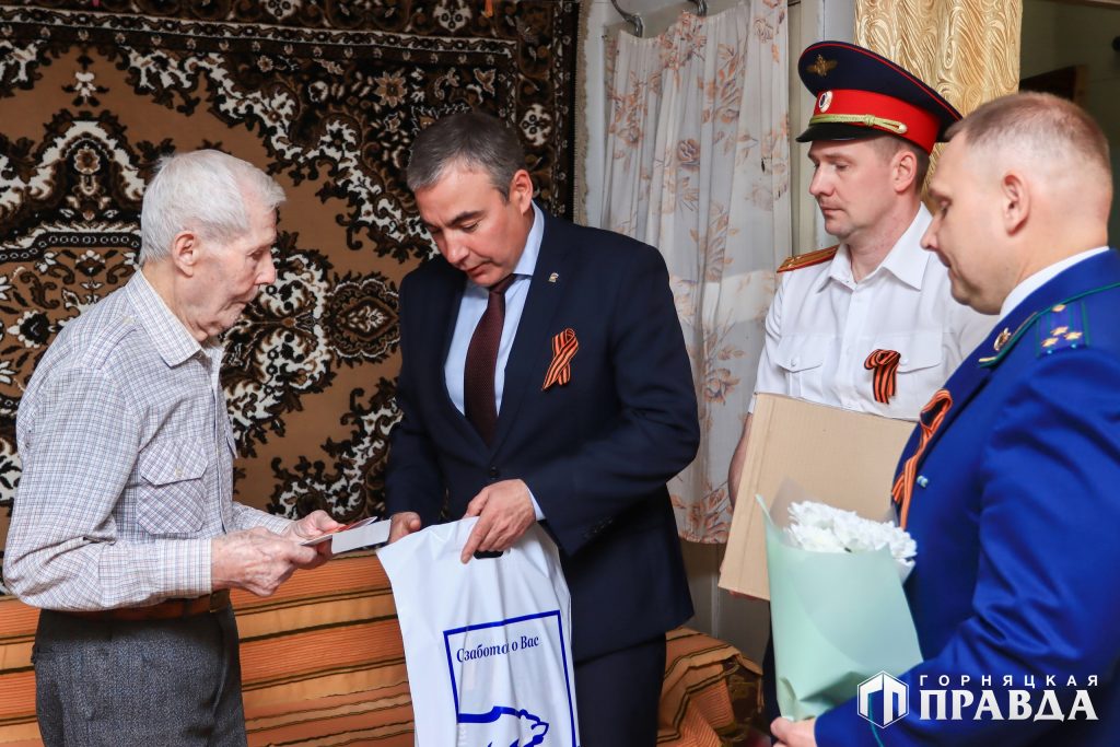 Коркинских тружеников тыла поздравили с Днём Победы