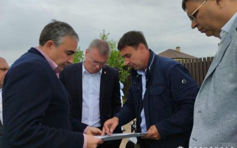 Сегодня в Коркинском округе с рабочим визитом побывал заместитель губернатора Челябинской области Андрей Фалейчик