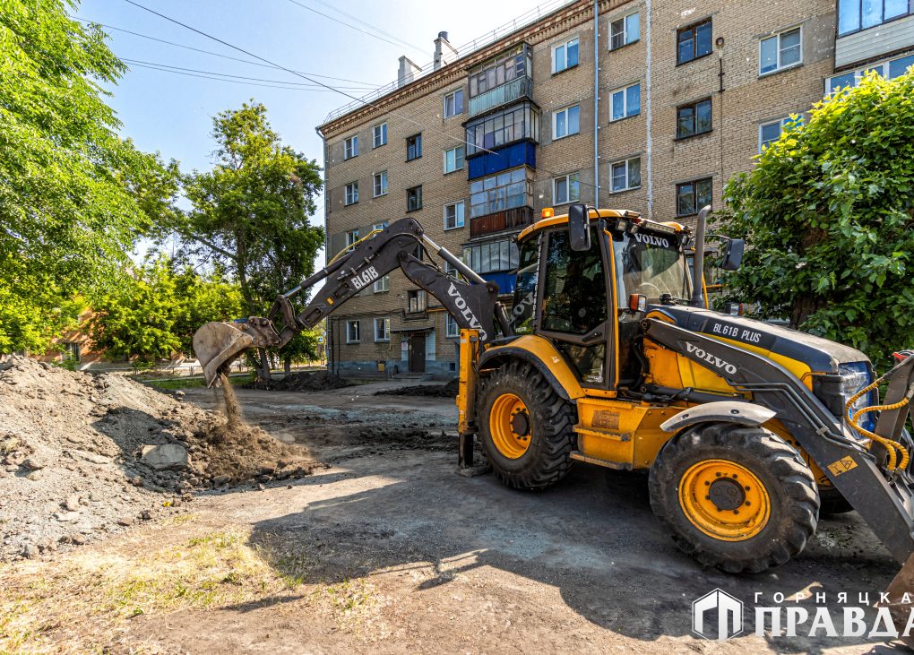 В Коркино началось благоустройство двора на улице Терешковой