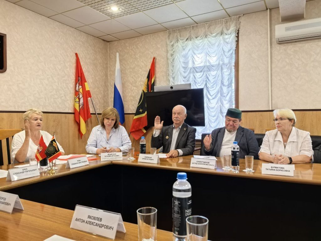 В Коркинском округе избран новый председатель Общественной палаты
