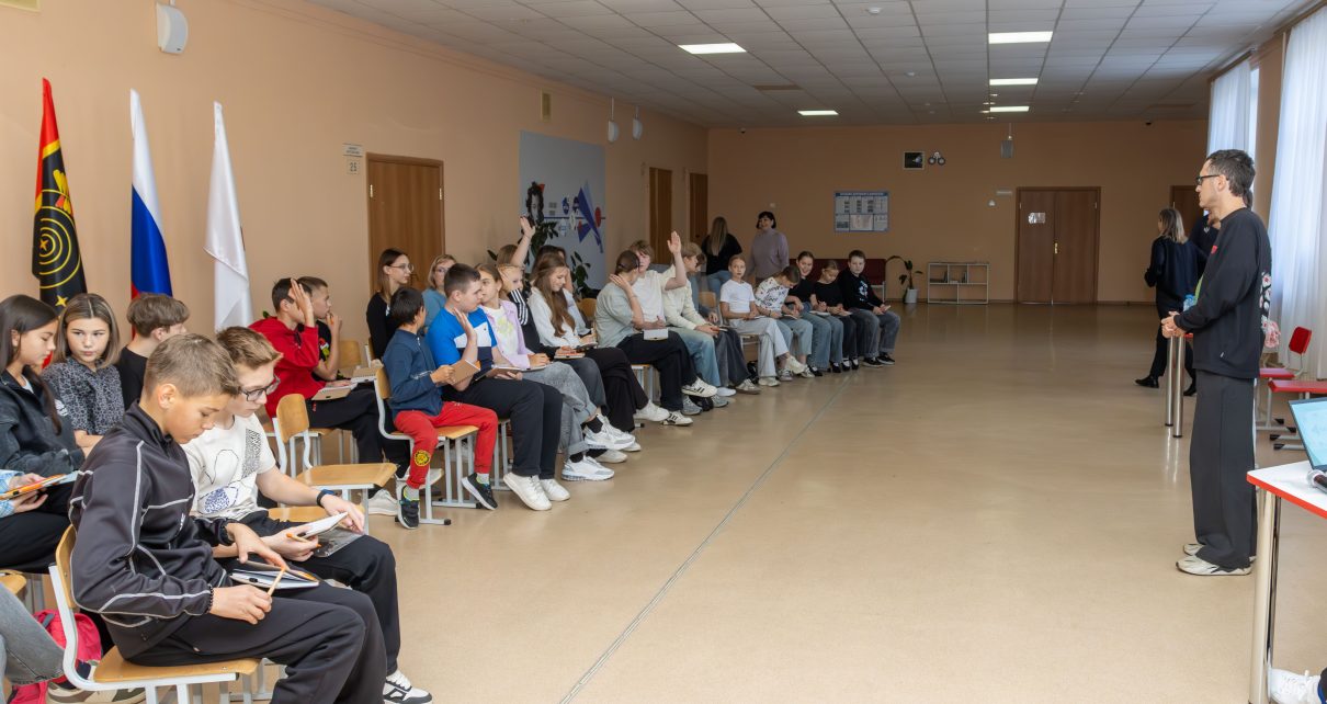 В Коркино сегодня началось обучение в школе Медной лиги КВН