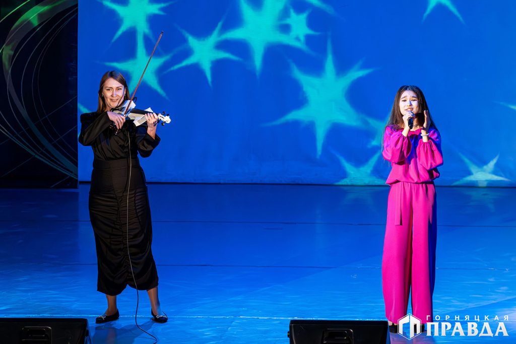 Сегодня в Коркинском округе наградили победителей конкурса «Человек года»