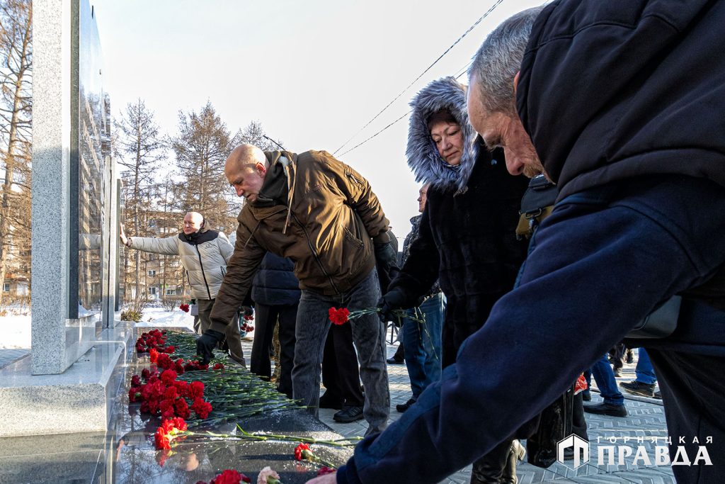 Коркинцы почтили память воинов-интернационалистов