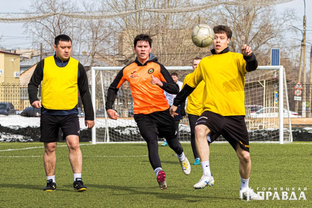 «Зимний мяч России 2026» завершился победой команды Томинского ГОКа!