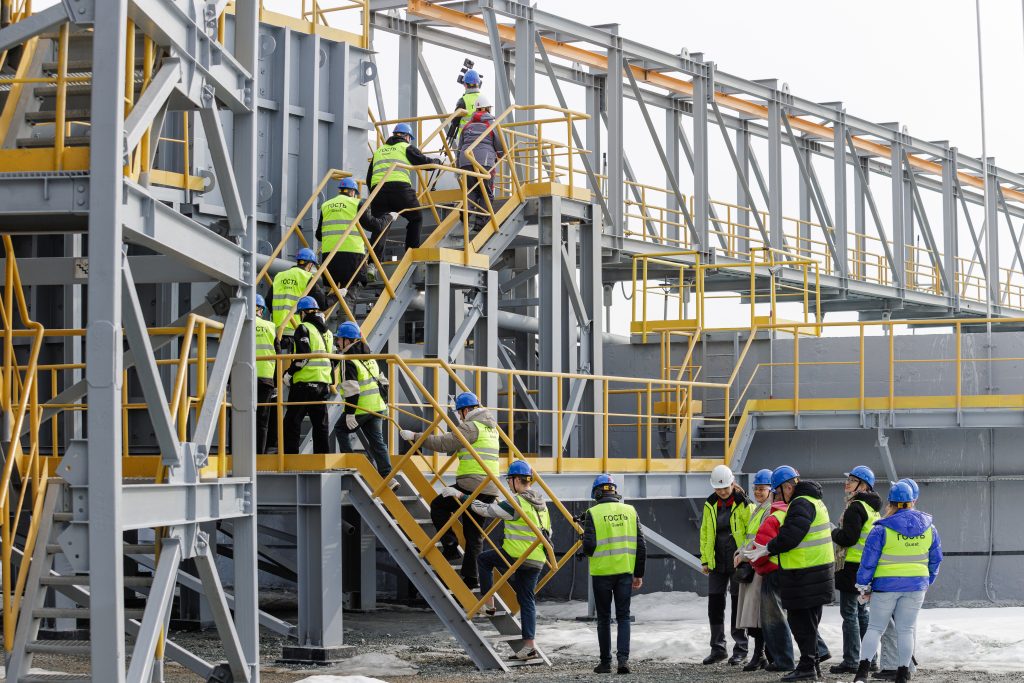 Студенты Челябинского энергетического колледжа впервые побывали на технотуре на Томинском ГОКе