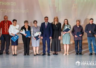 С профессиональным праздником поздравили коркинских сотрудников коммунальной сферы