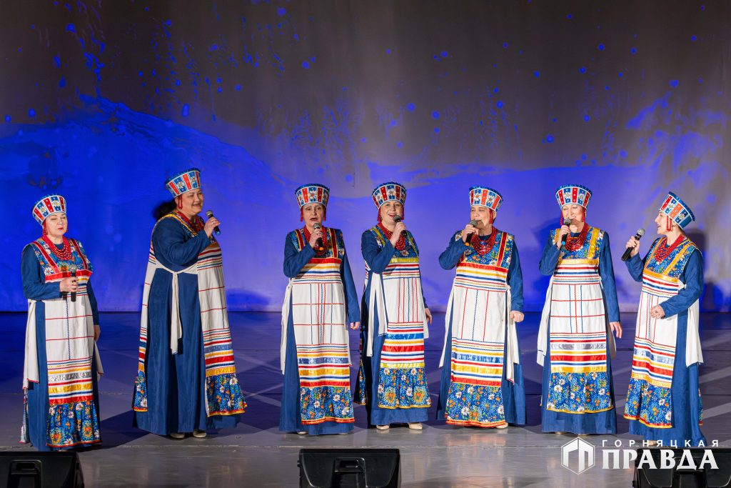 Сегодня с профессиональным праздником поздравили коркинских сотрудников коммунальной сферы